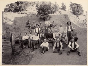 Grupo de mina La Grange, Califórnia, anos 1900. de Unbekannt