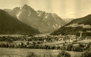 Lienz e Spitzkofel, Tirol, Áustria, c1935. de Unbekannt