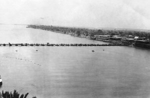 Ponte de pontão inferior, Bagdá, Mesopotâmia, Primeira Guerra Mundial, 1918 de Unbekannt