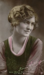 Miriam Babbage, c1880-1950 - Vencedor do 1º Prêmio do Daily Mirror Beauty Concurso, c1930. de Unbekannt