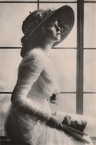 Gabrielle Ray, 1883-1973, c1930. de Unbekannt