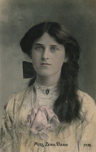 Zena Dare, 1887-1975, c1930. de Unbekannt