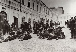 Moradores de abrigo em Moscou, Rússia, c1904 de Unbekannt