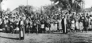Dançarinos nativos em Mombaça, 1924-1925, 1937 de Unbekannt