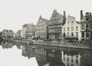 No banco do Scheldt, Ghent, Bélgica, 1895. de Unbekannt