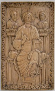 Placa com Cristo entronizado com dois apóstolos, carolíngios, 850-875. de Unbekannt