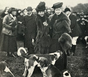 Queen Mary e Queen Alexandra em uma reunião da West Norfolk Hunt em 1920, 1951. de Unbekannt