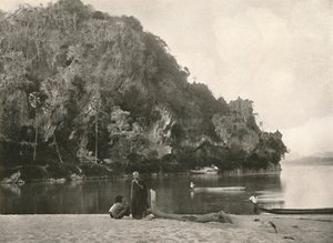 Cena do rio - o segundo desfiladeiro, perto de Bhamo, 1900. de Unbekannt