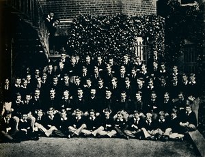 School House, Harrow, 1887, 1945. de Unbekannt