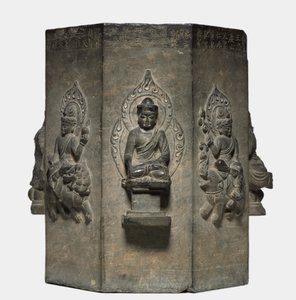 Seção de um pilar de Dharani, dinastia Tang 618-907. de Unbekannt