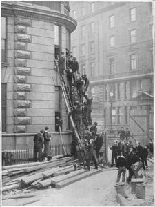 Servidores de brigada de incêndio no Hotel Cecil, Londres, c1903 1903 de Unbekannt