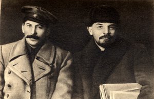 Stalin e Lenin, líderes revolucionários bolcheviques russos, Moscou, Rússia, 1919 de Unbekannt