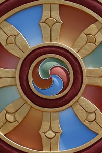 Templo dos Mil Budas. A congregação Dashang Kagyu Ling. Roda do Dharma, La Boulaye, França de Unbekannt