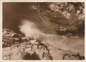 Os foles dos diabos, angra de Kynance, 1927 de Unbekannt