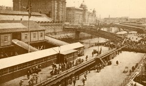 O Grande Estágio de Pouso Flutuante em Liverpool, c1930. de Unbekannt