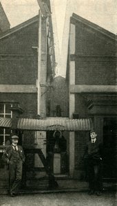 O Meridiano de Greenwich, do qual são feitas todas as medições do tempo, 1901. de Unbekannt
