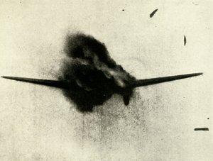 O momento da vitória: um Heinkel III prestes a entrar, 1939-1940, 1941. de Unbekannt