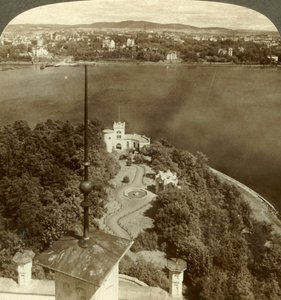 Os Jardins Reais Oscarshal e Christiania, do Chateau, Noruega, c1905. de Unbekannt
