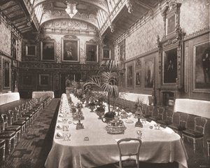 A Câmara de Waterloo, Castelo de Windsor, Berkshire, 1894. de Unbekannt