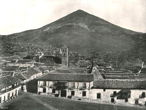 A cidade e a montanha, Potosi, Bolívia, 1895. de Unbekannt