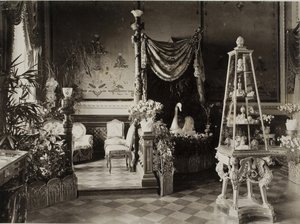 A exposição da coleção Fabergé da Família Imperial Russa na Mansão Dervis em St. Pete de Unbekannt