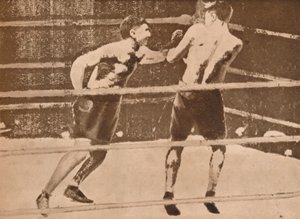 As primeiras fotografias sem fio da América da Inglaterra foram enviadas em 25 de setembro. - Dempsey v. Tunn de Unbekannt