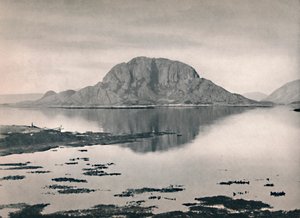 A ilha de Torghatten, 1914. de Unbekannt