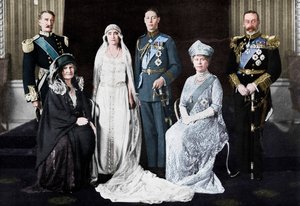 O casamento do Duque de York e Lady Elizabeth Bowes-Lyon, 1923. de Unbekannt