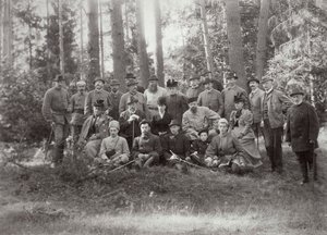 Czar Alexandre III com família e amigos em uma caçada na Floresta Bialowieza, Rússia, 1894 de Unbekannt