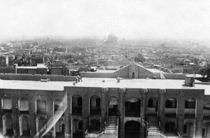 Vista de Bagdá de uma torre de blocos, 31º hospital geral britânico, Mesopotâmia, Primeira Guerra Mundial, 1918 de Unbekannt