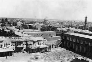 Vista de Bagdá de uma torre de blocos, 31º hospital geral britânico, Mesopotâmia, Primeira Guerra Mundial, 1918 de Unbekannt