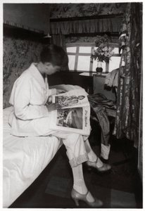 Vista de uma cabine de passageiros a bordo do Zeppelin LZ 127 Graf Zeppelin, 1933 de Unbekannt