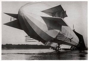O Zeppelin LZ3, adquirido pelo exército alemão e foi operado como Z1, 1906 1933 de Unbekannt