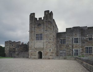 Entrada principal do Castelo Drogo, projetado por Sir Edwin Lutyens (1869-1944) 1910-30 de Unbekannt Unbekannt