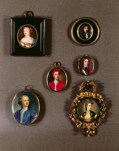 Miniaturas de LtoR, TtoB: Frances Teresa Stuart, Duquesa de Richmond e Lennox (para detalhes ver 97685) por Jean Petitot (1607-91); Autorretrato de Jean Petitot (1607-91); Charles Fitzroy, 2º Duque