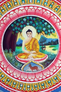 20151029, Vientiane, Laos : Wat templo budista Inpeng. Pintura retratando a história de vida de Shakyamuni Buda. Buda sentado na pose de meditação de Unbekannt