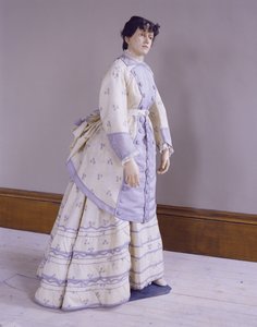 Vestido de alpaca com impressão de urdidura, c.1872-4 de Unbekannt