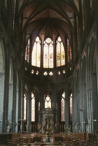 Nave central na Catedral de Nossa Senhora Tournai (foto) de Unbekannter Künstler