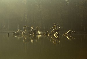 Chateau de Versailles: bacia da Apollo by Tuby (Jean Baptiste Tubi dit de William M. Timlin