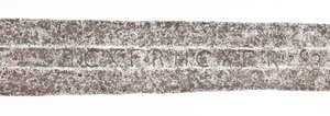 Detalhe, espada larga do final da Idade Média com lâmina Viking anterior e rolamentos de armas da família De Bohun de Unbekannt