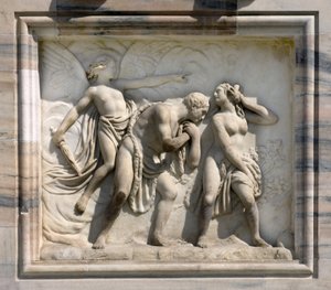 Alto relevo retratando Adão e Eva Chasse du Paradise de Carlo Maria Giudici. 1791. Catedral (cúpula ou duomo) de Milão, Itália. de Unbekannt
