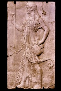 Itália: Sítio Arqueológico de Herculanum no sopé do Vesúvio: Sacellum dos Quatro Deuses de William M. Timlin