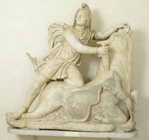 Mithras Sacrificando o Touro, Relevo de mármore, romano, século II de Unbekannt