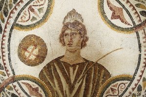 Mosaico: uma das nove musas. Polimnia: canção religiosa e retórica (detalhe). III AD/Musee d