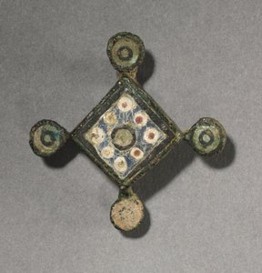 Broche decorativo, c.100-300 de Unbekannt