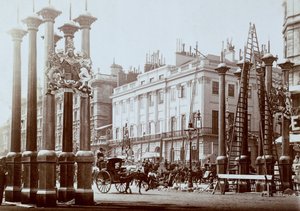 Park Lane é decorado para o Jubileu da Rainha Victoria