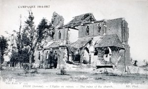 Ruínas da igreja na aldeia de Frise, Somme, França 1914-1918 (postal) de Unbekannter Künstler