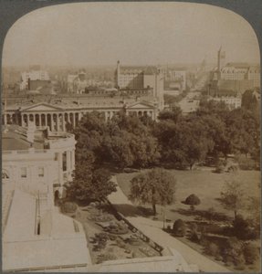 Do Departamento da Marinha ... passando pela Casa Branca e pelo Tesouro, até o Capitólio, Washington, EUA, 1902. de Underwood and Underwood