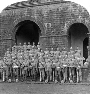 H Company, Regimento Real de Warwickshire, Belgaum, Índia, anos 1900. de Underwood and Underwood