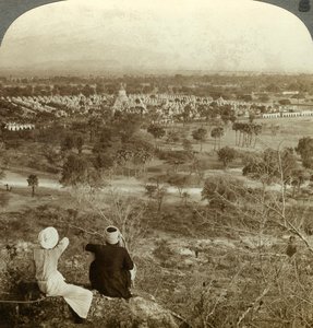 Pagodes, Mandalay, Birmânia, c1900s. de Underwood and Underwood